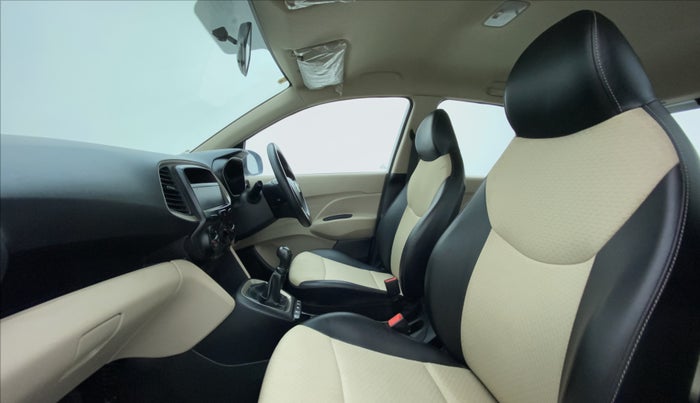 2018 Hyundai NEW SANTRO MAGNA, Petrol, Manual, 27,222 km, Right Side Front Door Cabin