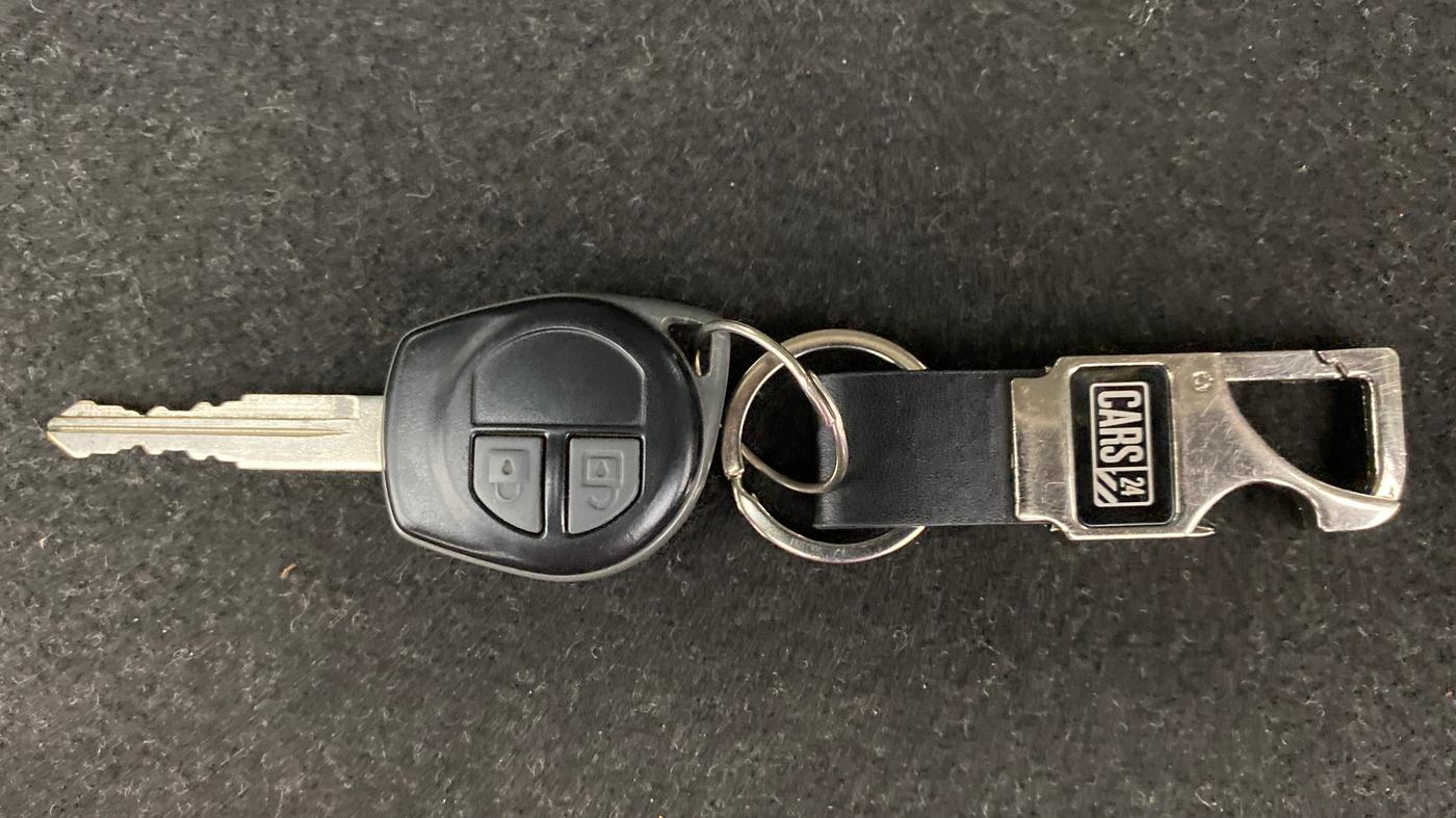 2015 Maruti Wagon R 1.0 VXI, Petrol, Manual, 32,339 km, Key Close Up