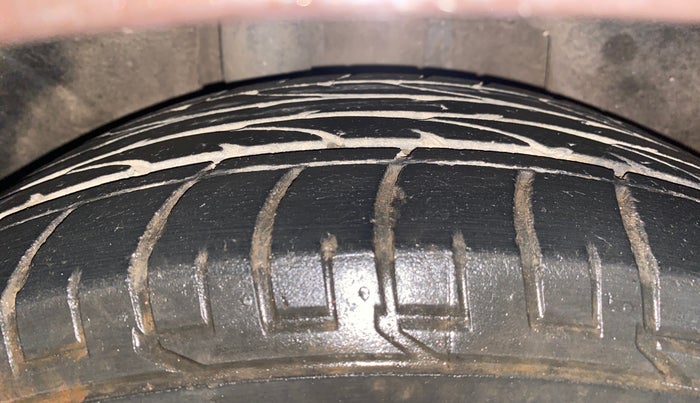 2019 Skoda Superb STYLE 1.8 TSI AT, Petrol, Automatic, 23,235 km, Right Rear Tyre Tread