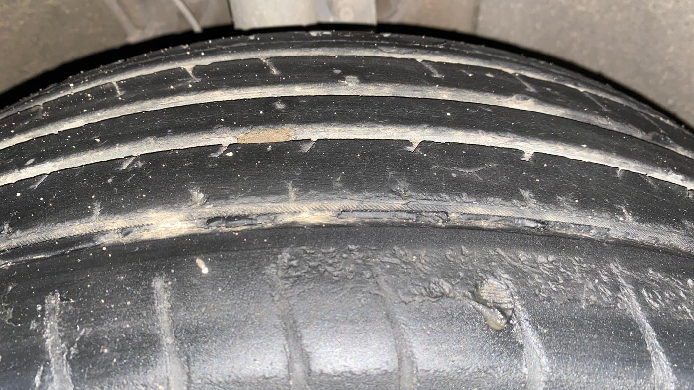 2022 Hyundai VENUE S 1.2, Petrol, Manual, 77,932 km, Right Front Tyre Tread