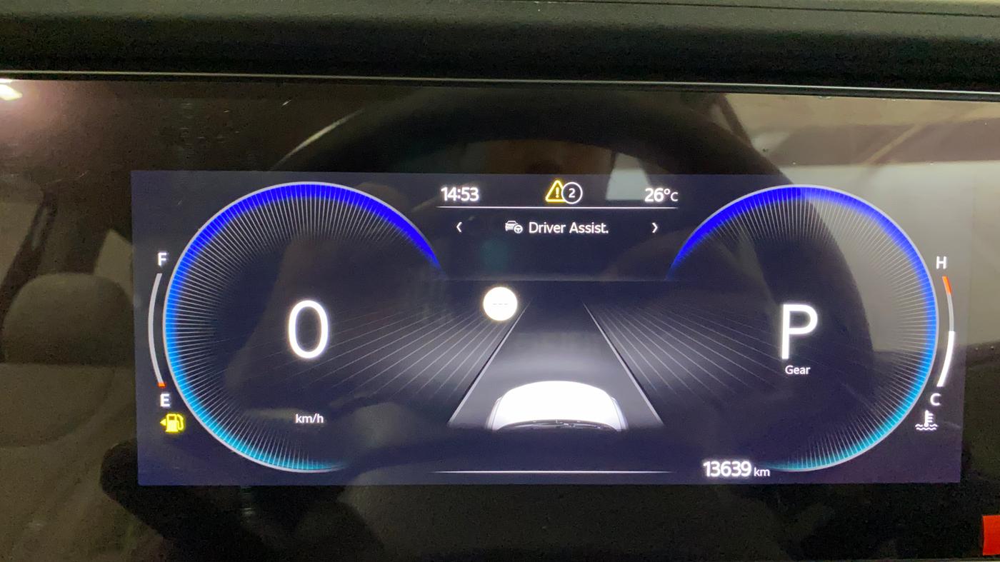 2022 Mahindra XUV700 AX 7 LUXURY P AT 7 STR, Petrol, Automatic, 13,673 km, Odometer Image