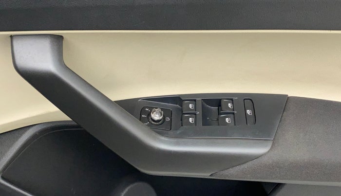 2022 Skoda SLAVIA AMBITION 1.0L TSI AT, Petrol, Automatic, 11,332 km, Right front window switch / handle - Child Switch not working for windows