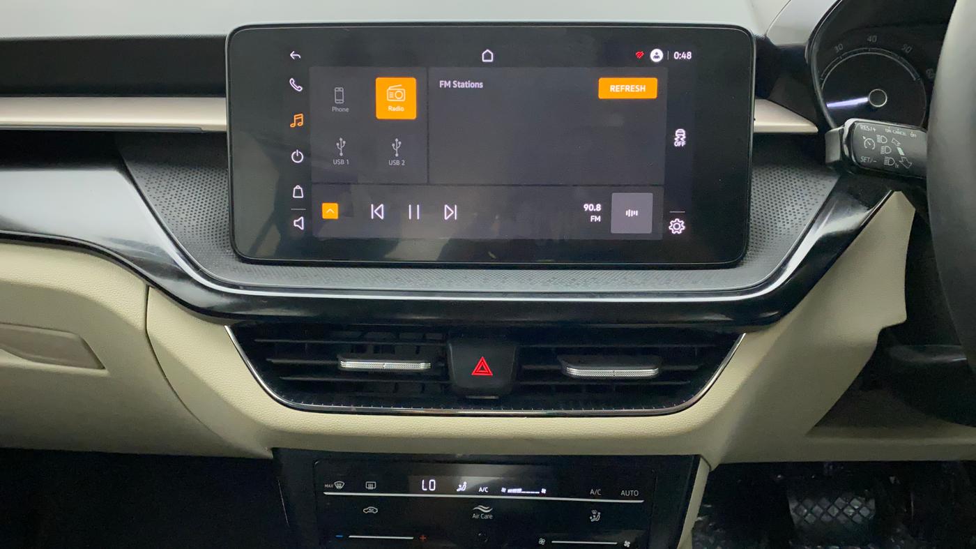 2022 Skoda SLAVIA AMBITION 1.0L TSI AT, Petrol, Automatic, 11,332 km, Air Conditioner