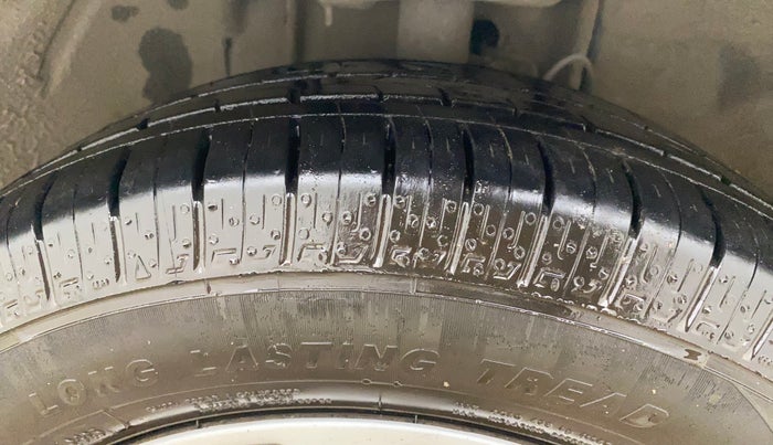 2022 Tata Tiago XZ PLUS CNG, CNG, Manual, 64,252 km, Right Front Tyre Tread