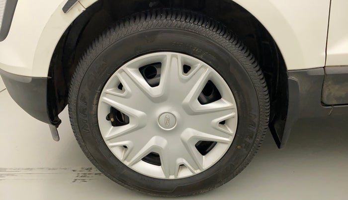 2018 Ford Ecosport TREND + 1.5L PETROL AT, Petrol, Automatic, 19,902 km, Left Front Wheel