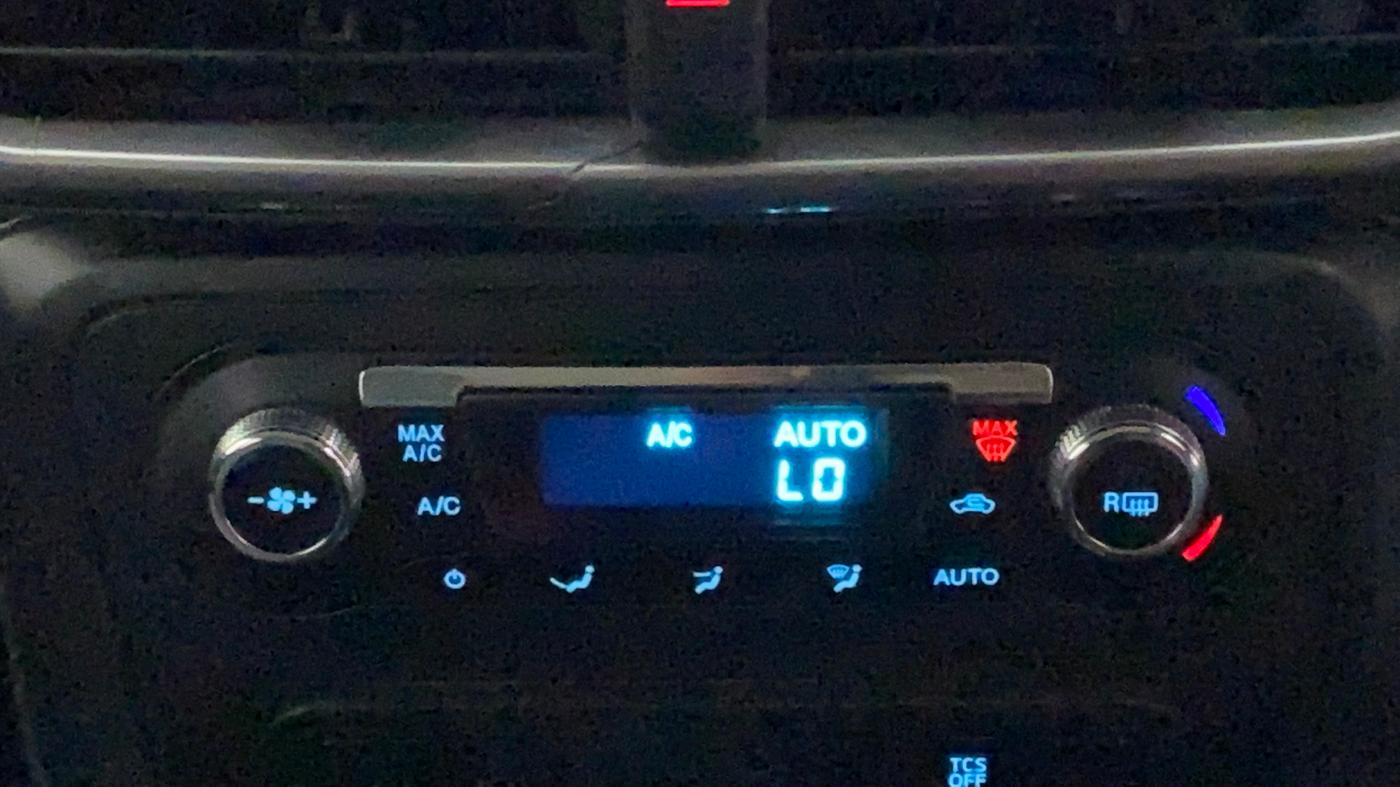 2018 Ford Ecosport TREND + 1.5L PETROL AT, Petrol, Automatic, 19,902 km, Automatic Climate Control