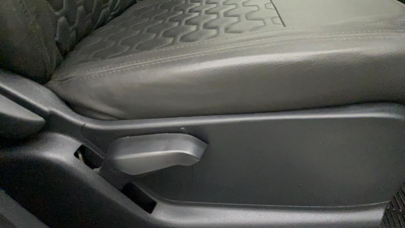 2018 Ford Ecosport TREND + 1.5L PETROL AT, Petrol, Automatic, 19,902 km, Driver Side Adjustment Panel