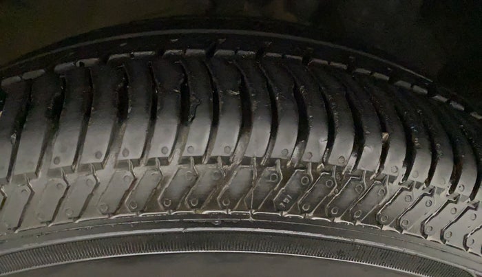 2018 Ford Ecosport TREND + 1.5L PETROL AT, Petrol, Automatic, 19,902 km, Right Rear Tyre Tread