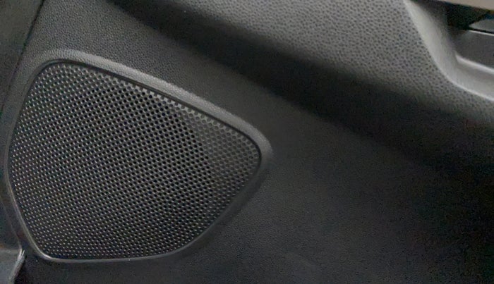2018 Ford Ecosport TREND + 1.5L PETROL AT, Petrol, Automatic, 19,902 km, Speaker