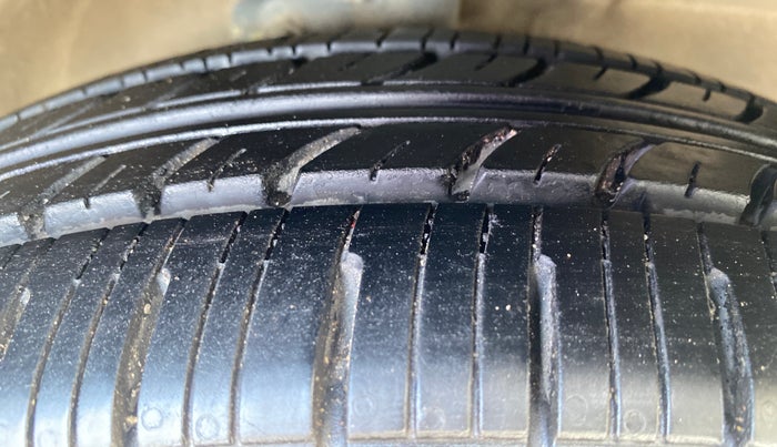 2020 Maruti Celerio X ZXI AMT, Petrol, Automatic, 23,783 km, Right Front Tyre Tread