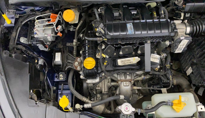 2024 Tata ALTROZ XZ PLUS SUNROOF CNG, CNG, Manual, 35,997 km, Engine View - Right