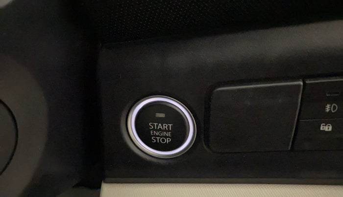 2024 Tata ALTROZ XZ PLUS SUNROOF CNG, CNG, Manual, 35,997 km, Keyless Start/ Stop Button