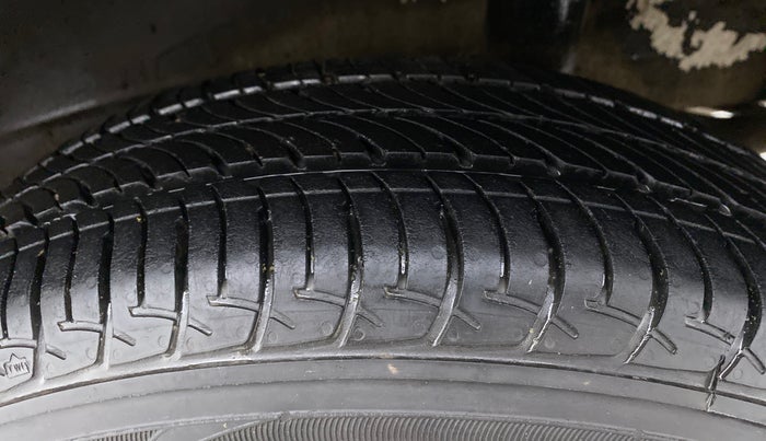 2019 Maruti New Wagon-R ZXI 1.2 AMT, Petrol, Automatic, 39,586 km, Left Rear Tyre Tread