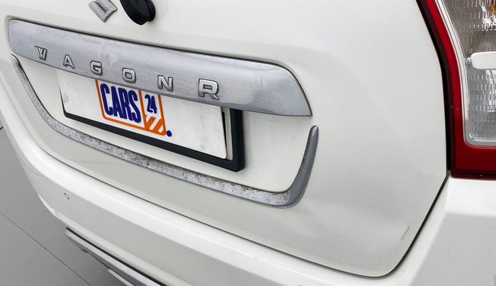 2019 Maruti New Wagon-R ZXI 1.2 AMT, Petrol, Automatic, 39,586 km, Dicky (Boot door) - Slightly dented