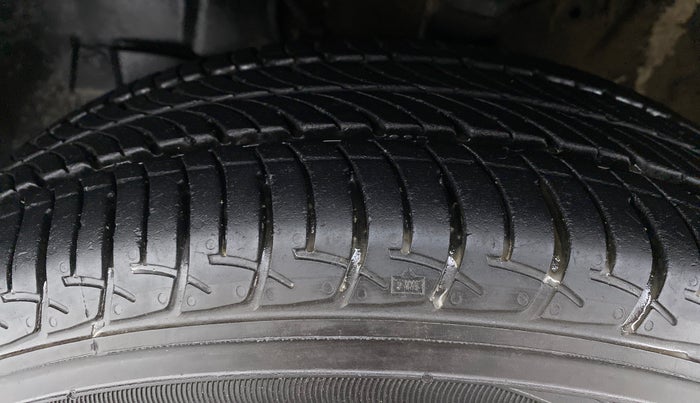 2019 Maruti New Wagon-R ZXI 1.2 AMT, Petrol, Automatic, 39,586 km, Left Front Tyre Tread