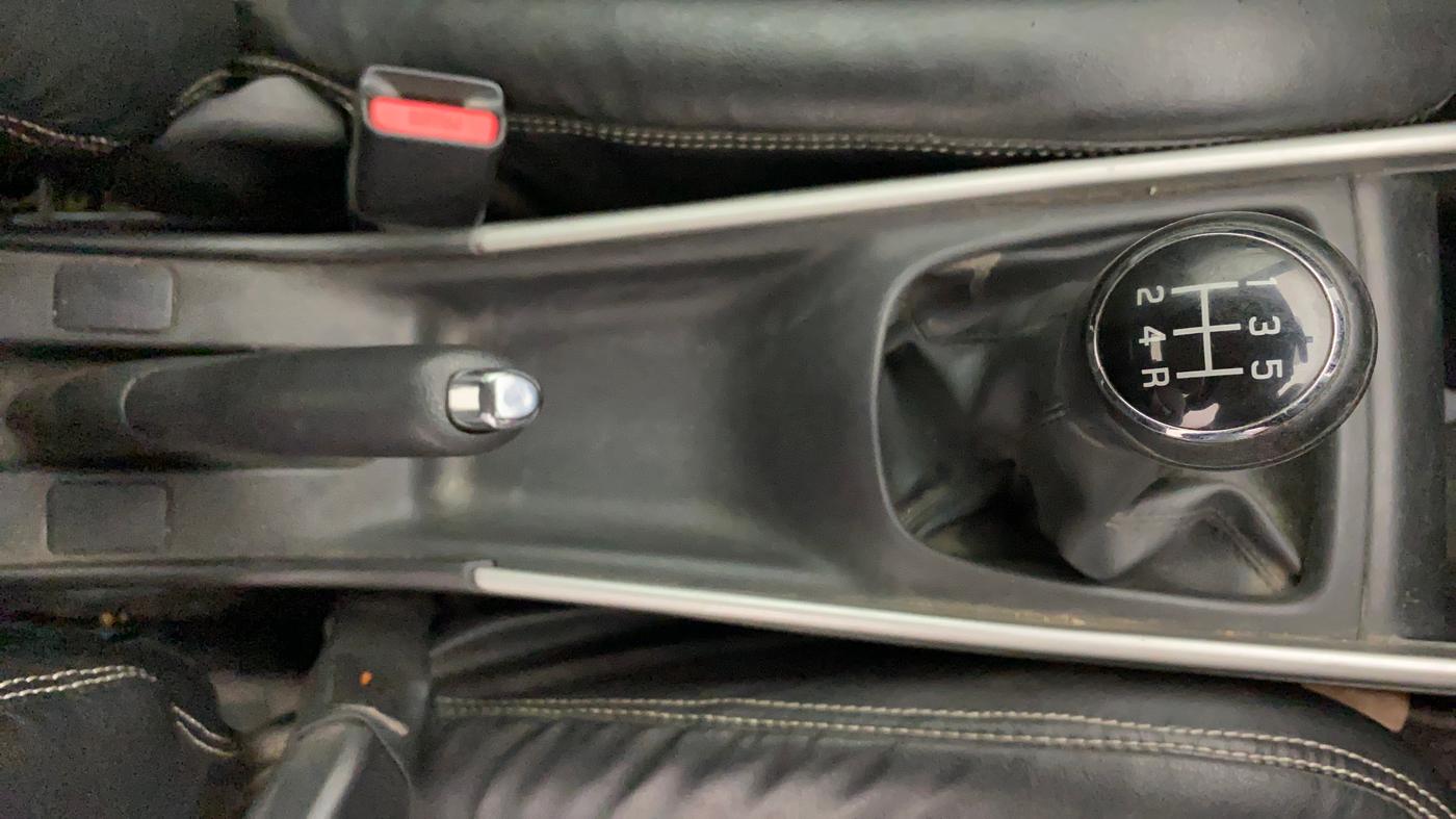 2018 Maruti Baleno ZETA PETROL 1.2, CNG, Manual, 64,855 km, Gear Lever