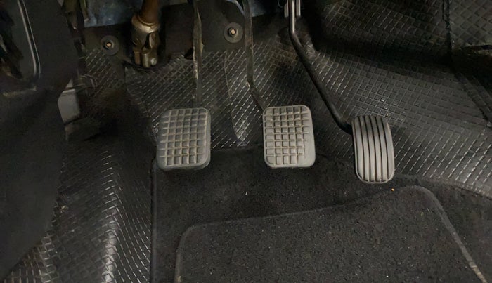 2016 Tata Tiago XZ PETROL, Petrol, Manual, 64,967 km, Pedals