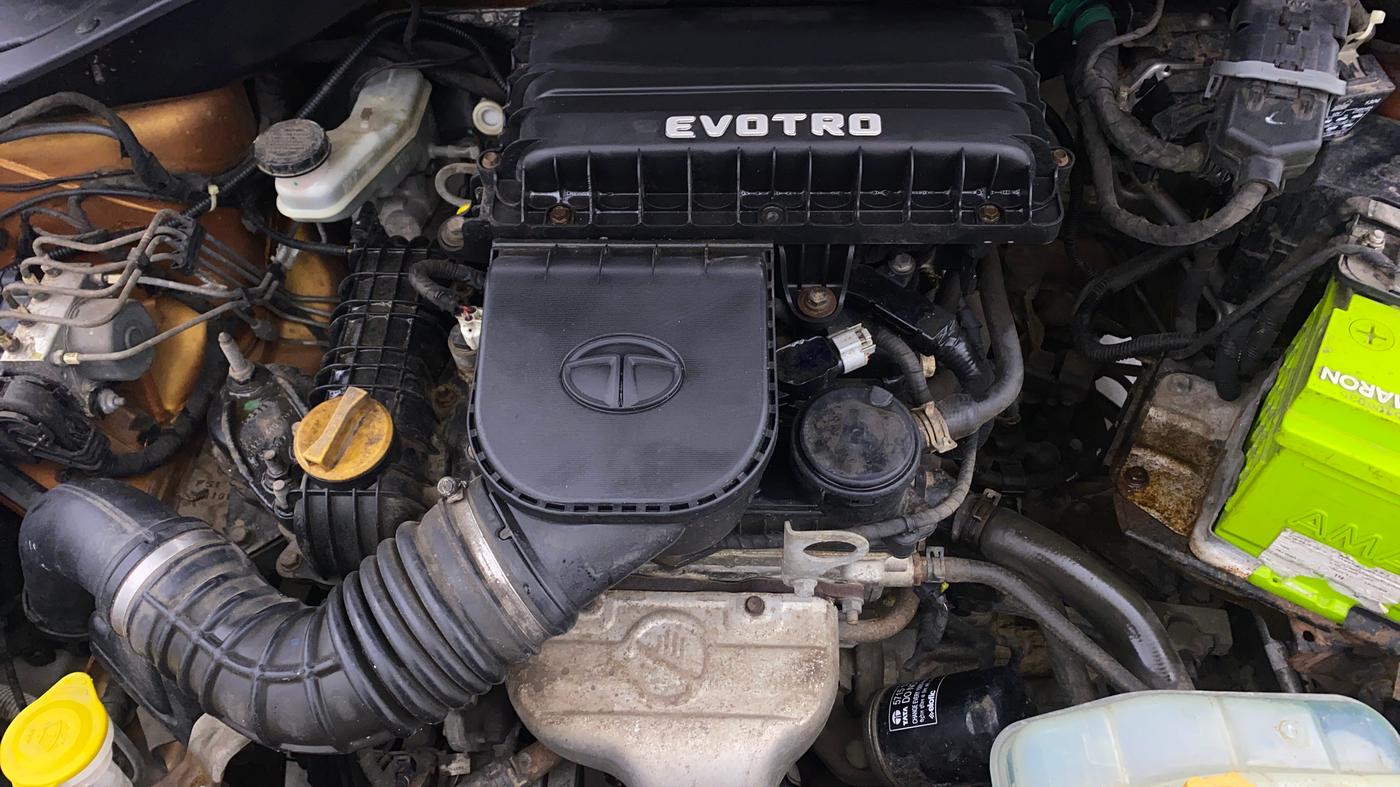 2016 Tata Tiago XZ PETROL, Petrol, Manual, 64,967 km, Engine View