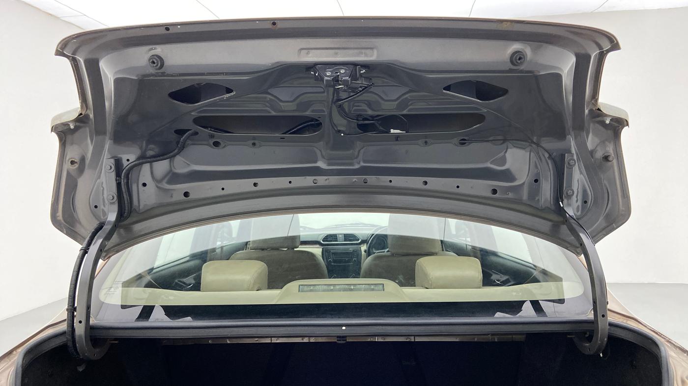 2017 Maruti Dzire VXI, Petrol, Manual, 24,286 km, Boot Door Open