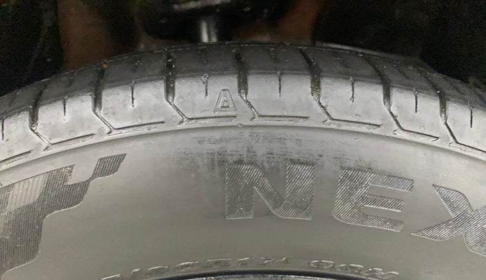 2019 MG HECTOR SMART HYBRID 1.5 PETROL, Petrol, Manual, 57,526 km, Right Front Tyre Tread