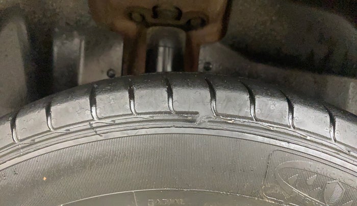 2019 MG HECTOR SMART HYBRID 1.5 PETROL, Petrol, Manual, 57,526 km, Right Rear Tyre Tread