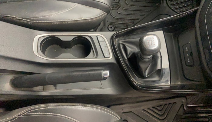 2019 MG HECTOR SMART HYBRID 1.5 PETROL, Petrol, Manual, 57,526 km, Gear Lever