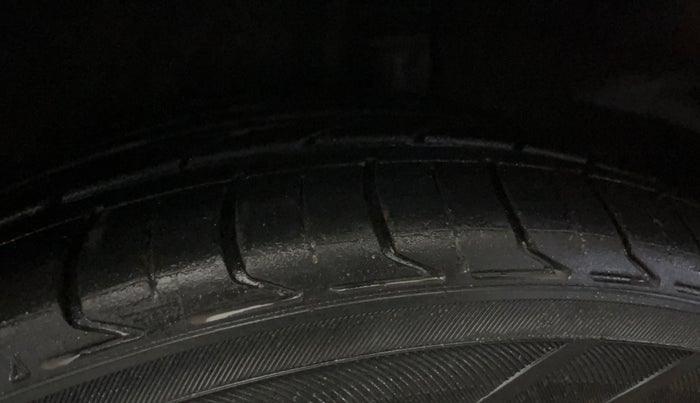 2019 Honda Civic 1.8L I-VTEC ZX CVT, Petrol, Automatic, 64,799 km, Left Rear Tyre Tread