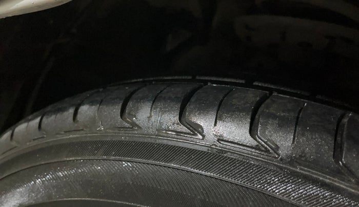 2019 Honda Civic 1.8L I-VTEC ZX CVT, Petrol, Automatic, 64,799 km, Right Front Tyre Tread