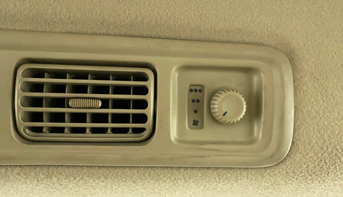 2013 Maruti Ertiga ZXI, Petrol, Manual, 79,332 km, Rear AC Temperature Control