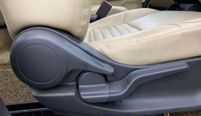 2022 Honda Amaze 1.2L I-VTEC S CVT, Petrol, Automatic, 17,210 km, Driver Side Adjustment Panel