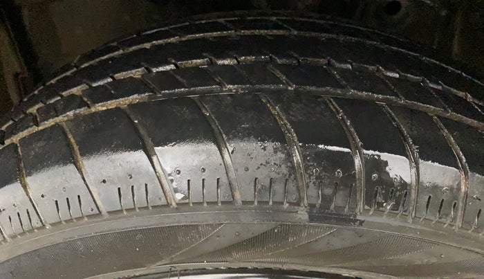 2022 Honda Amaze 1.2L I-VTEC S CVT, Petrol, Automatic, 17,210 km, Left Front Tyre Tread