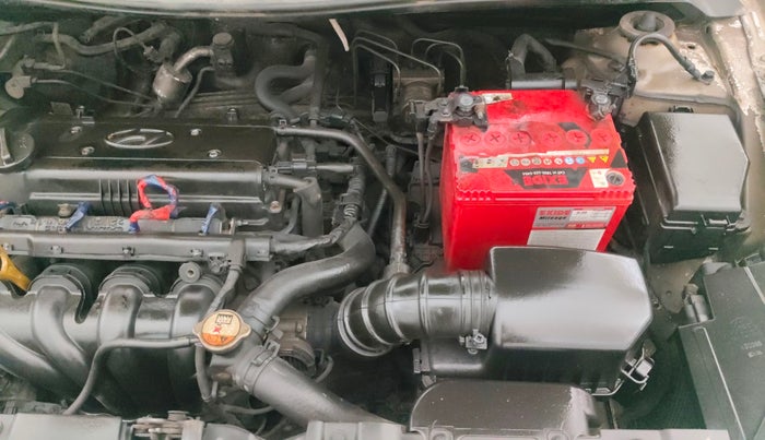 2013 Hyundai Verna FLUIDIC 1.6 VTVT SX, Petrol, Manual, 76,331 km, Engine View - Left