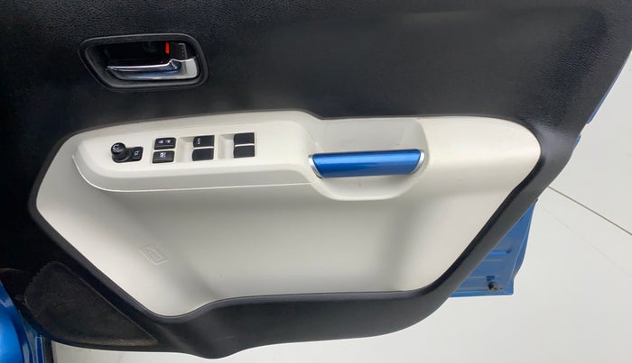 2018 Maruti IGNIS ALPHA 1.2 K12 DUAL TONE, Petrol, Manual, 59,345 km, Driver Side Door Panels Control
