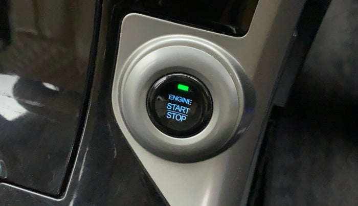 2018 Mahindra XUV500 W11 (O) AT, Diesel, Automatic, 98,855 km, Keyless Start/ Stop Button