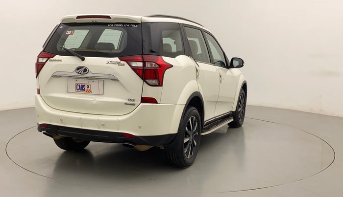 2018 Mahindra XUV500 W11 (O) AT, Diesel, Automatic, 98,855 km, Right Back Diagonal