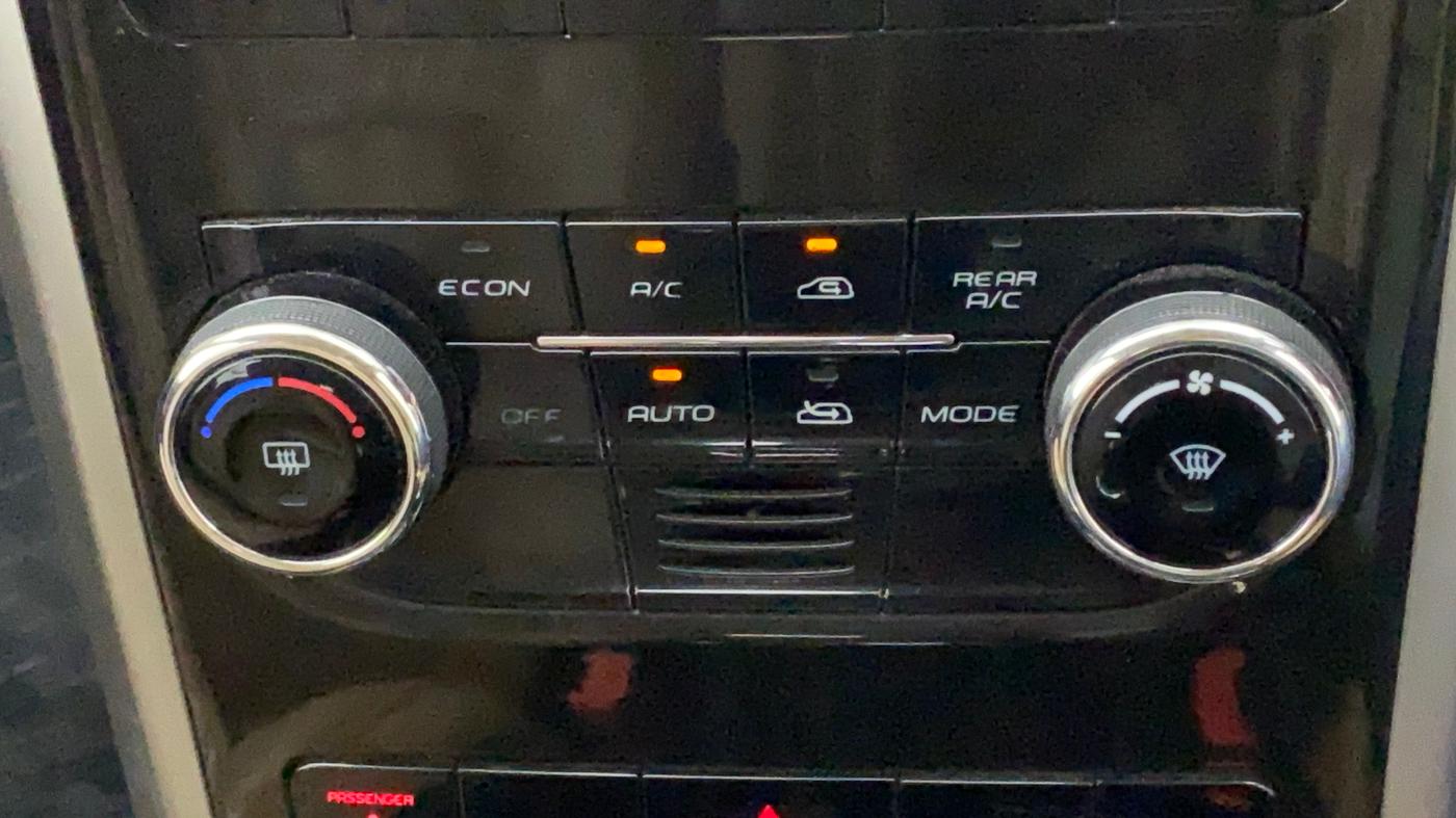 2018 Mahindra XUV500 W11 (O) AT, Diesel, Automatic, 98,855 km, Automatic Climate Control