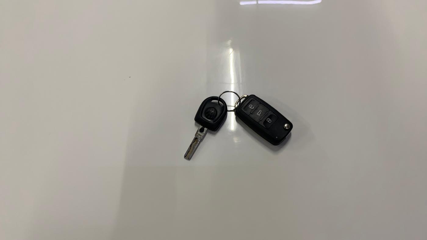 2014 Volkswagen Polo COMFORTLINE 1.2L PETROL, Petrol, Manual, 75,582 km, Key Close Up