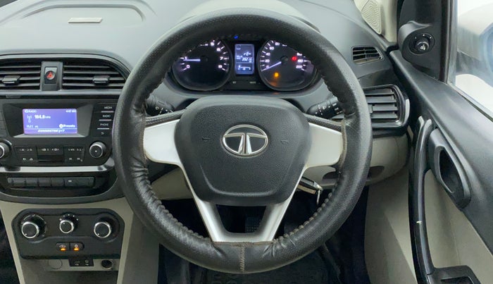 2017 Tata Tiago XT PETROL, Petrol, Manual, 39,216 km, Steering Wheel Close Up