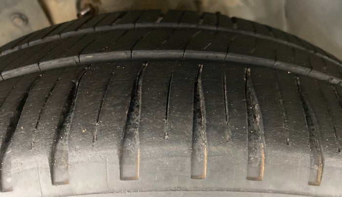 2012 Honda Jazz 1.2 SELECT I VTEC, Petrol, Manual, 76,225 km, Left Front Tyre Tread