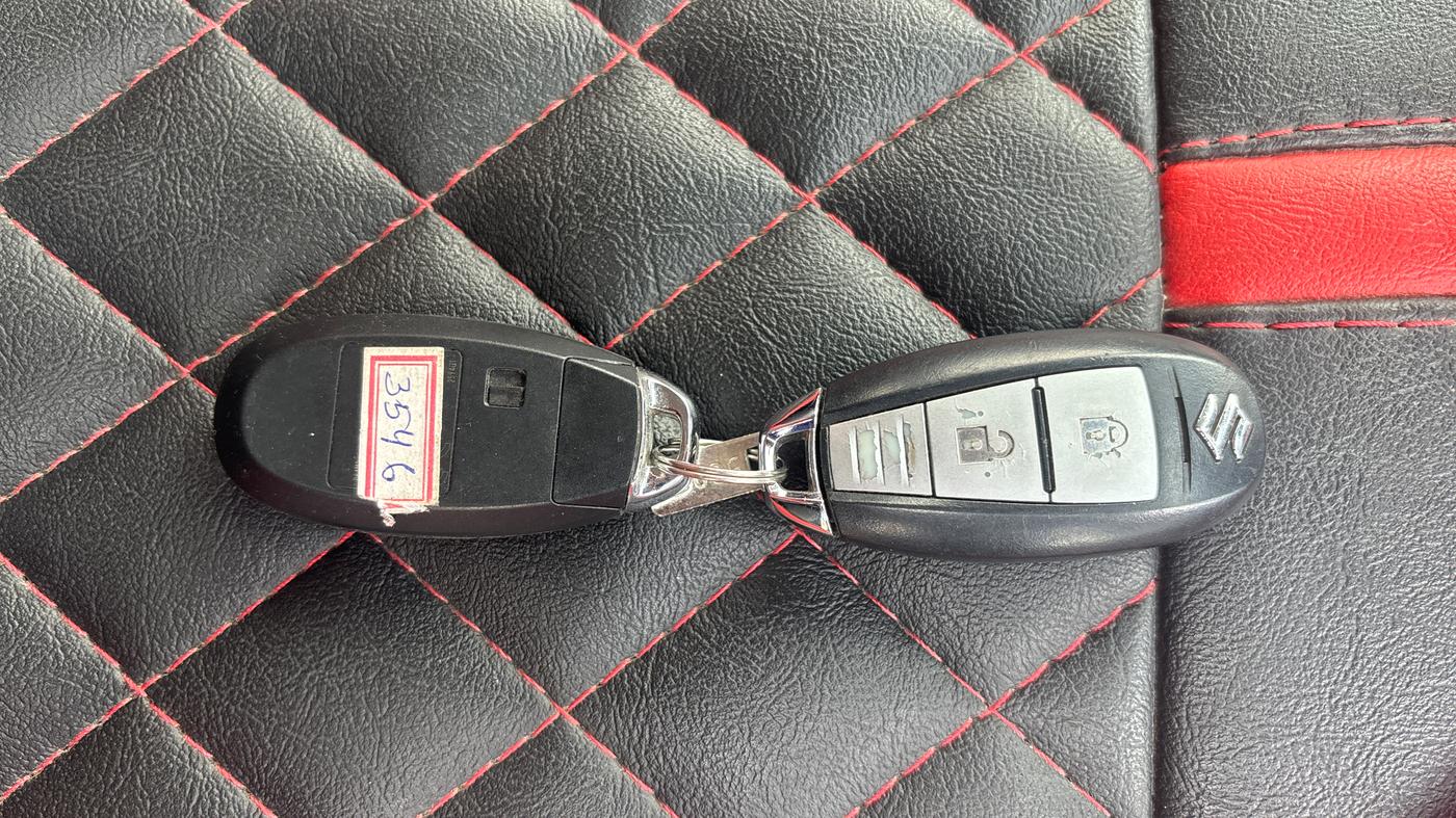 2021 Maruti Vitara Brezza VXI AT SHVS, Petrol, Automatic, 78,550 km, Key Close Up