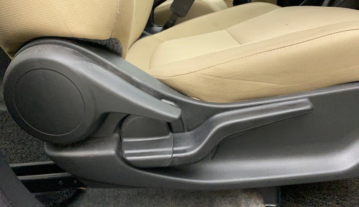 2021 Honda Amaze 1.2L I-VTEC S, Petrol, Manual, 15,032 km, Driver Side Adjustment Panel