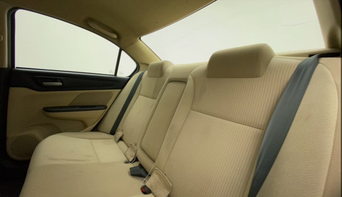 2021 Honda Amaze 1.2L I-VTEC S, Petrol, Manual, 15,032 km, Right Side Rear Door Cabin