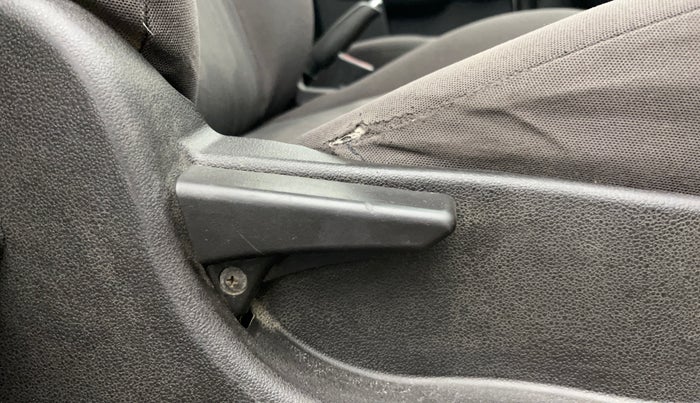 2015 Tata Bolt XM REVOTRON, Petrol, Manual, 77,367 km, Driver Side Adjustment Panel