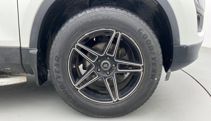 2019 Tata Harrier XZ 2.0L, Diesel, Manual, 89,096 km, Right Front Wheel
