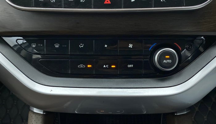 2019 Tata Harrier XZ 2.0L, Diesel, Manual, 89,096 km, Automatic Climate Control