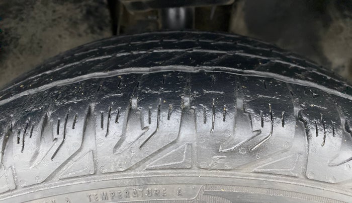 2019 Tata Harrier XZ 2.0L, Diesel, Manual, 89,096 km, Right Front Tyre Tread