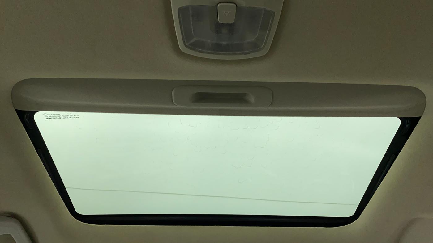 2019 Mahindra XUV300 W8(O), Diesel, Manual, 39,662 km, Moonroof/ Sunroof