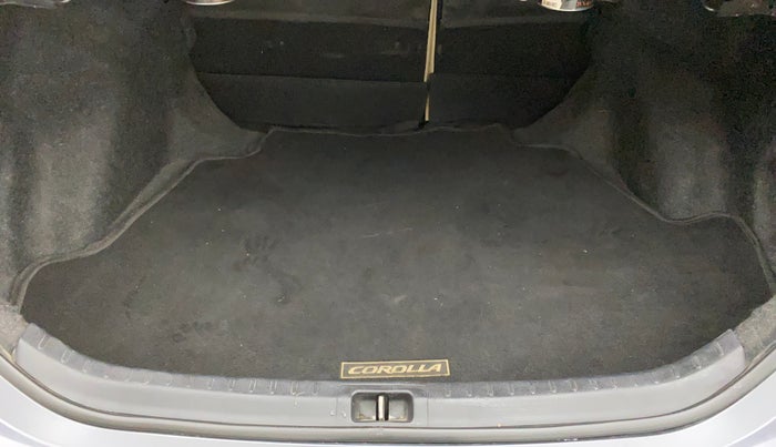 2017 Toyota Corolla Altis VL CVT PETROL, Petrol, Automatic, 60,082 km, Boot Inside