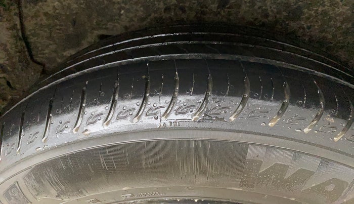 2017 Toyota Corolla Altis VL CVT PETROL, Petrol, Automatic, 60,082 km, Left Rear Tyre Tread