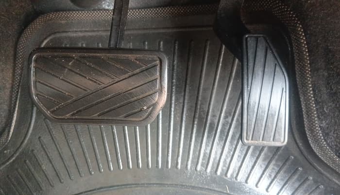 2015 Maruti Celerio VXI AMT, Petrol, Automatic, 46,658 km, Pedals